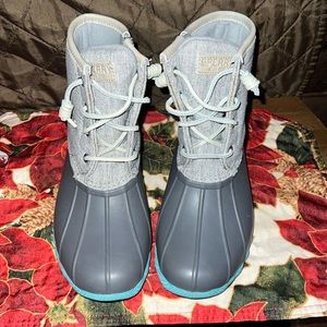 SPERRY WATERPROOF BOOTS